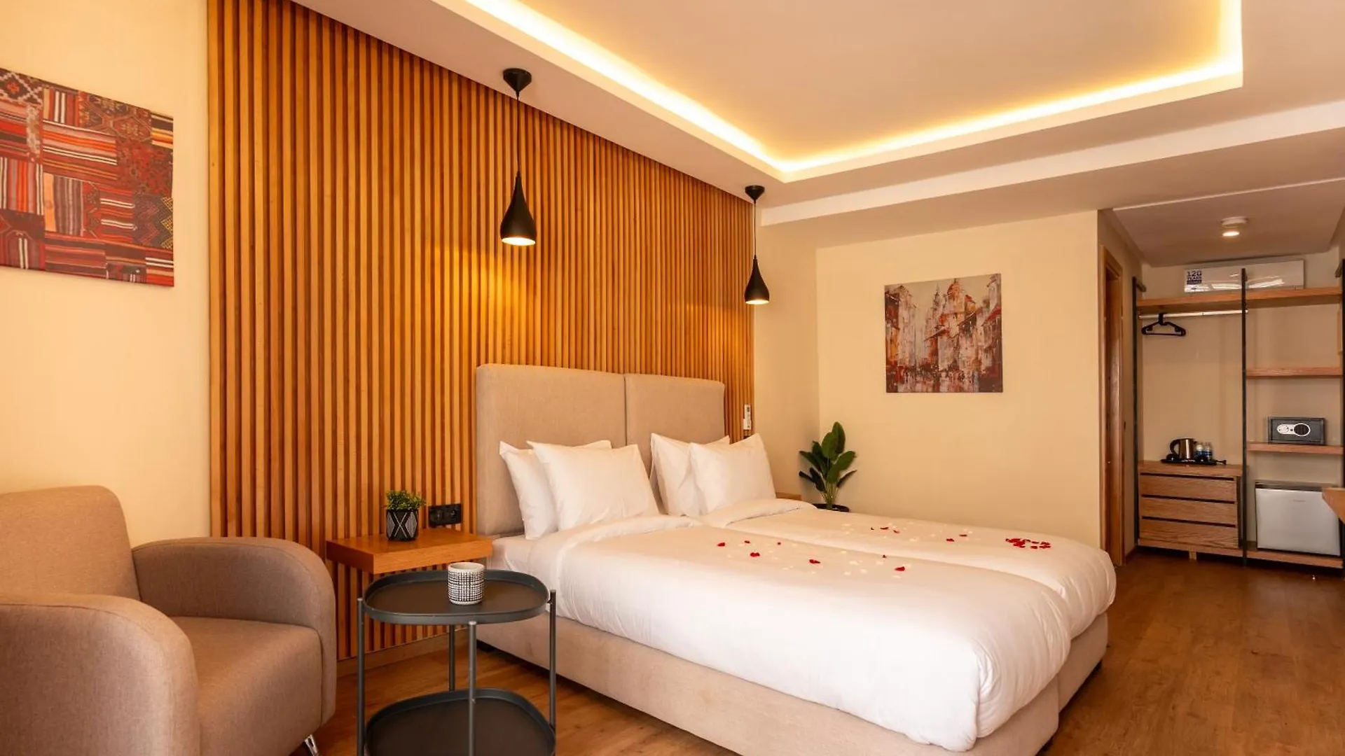 Unico Hotel Maarif Casablanca 3*,